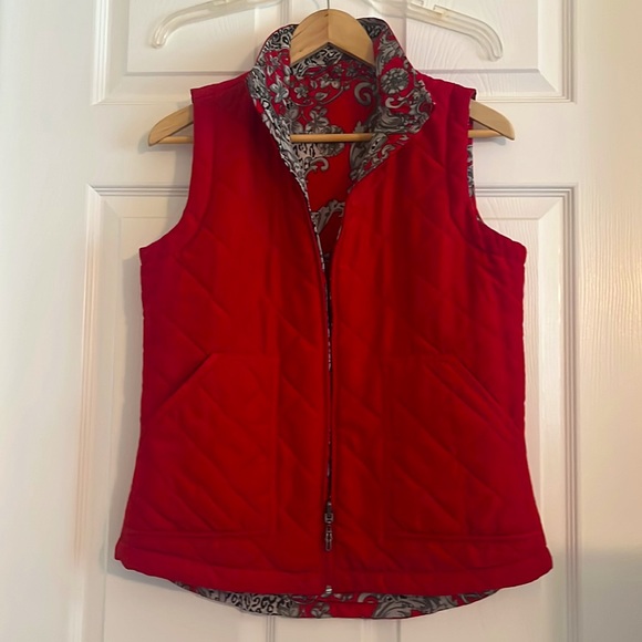 Only worn once-  Reversible Leopard Paisley Swirled Vest - Picture 3 of 4